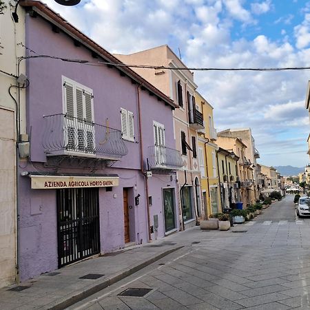 Olbia Center Regina Elena 49 King Apartman Kültér fotó